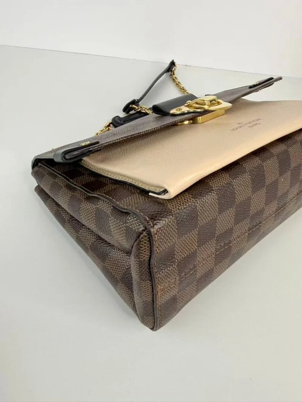 Louis Vuitton very good
